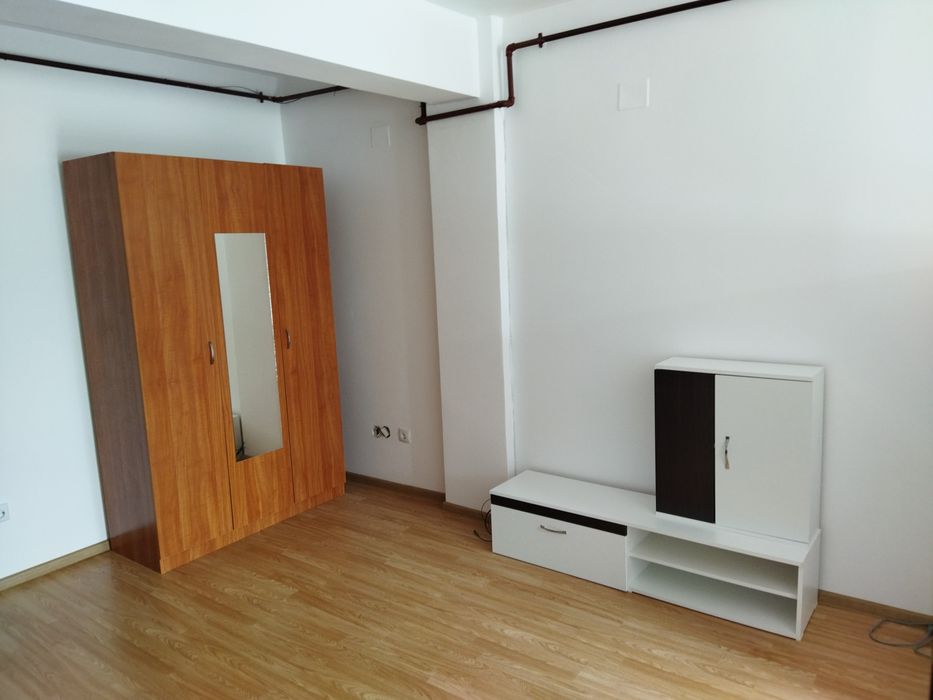 P F inchiriez apartament cu 2 camere