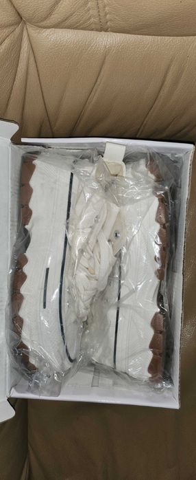 Дамски кецове номер  37