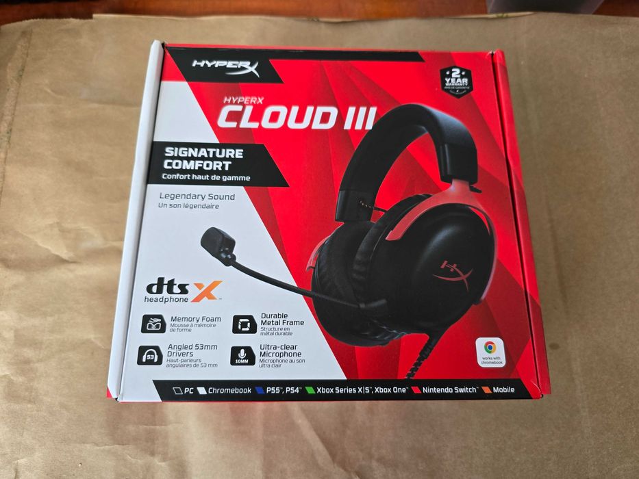 Чисто нови HyperX Cloud III Геймърски слушалки, Запечатани
