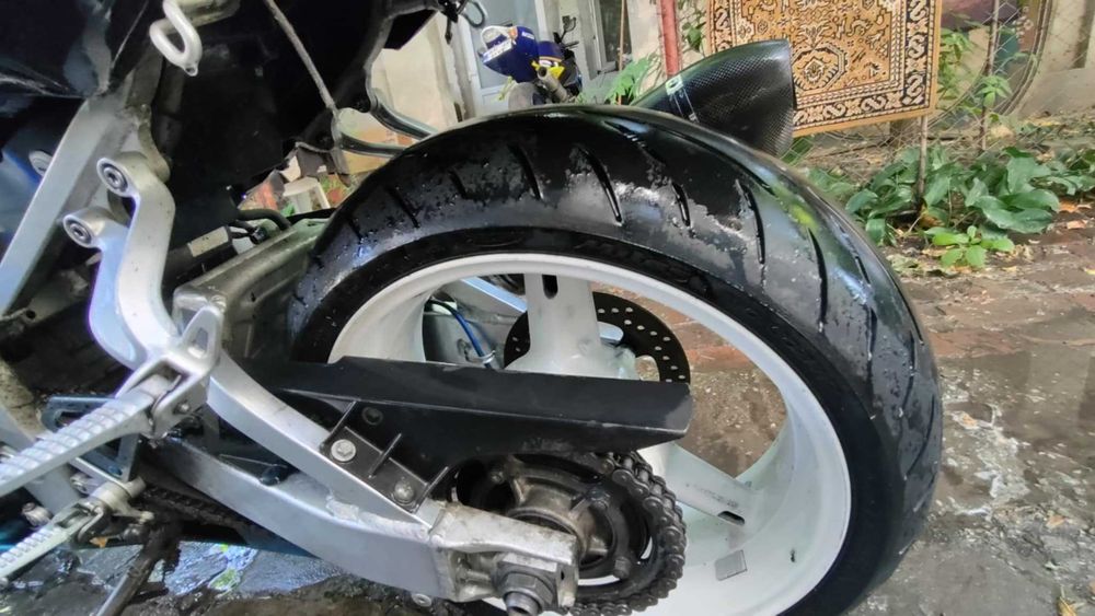 Suzuki GSX-R 1000, K1, 180cp, tobă carbon, evacuare titan, powerCom3