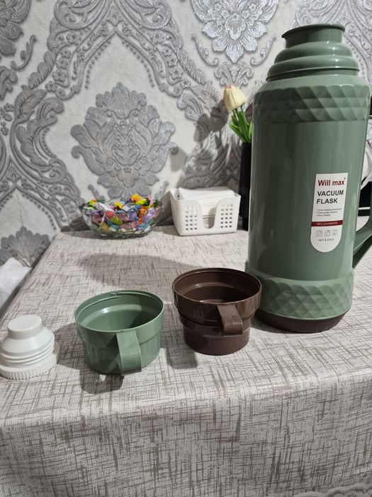 Термос продаю недорого