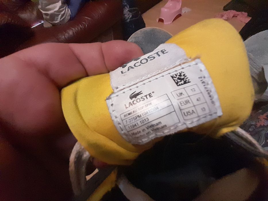 Лакосте обувки спортноелегантни