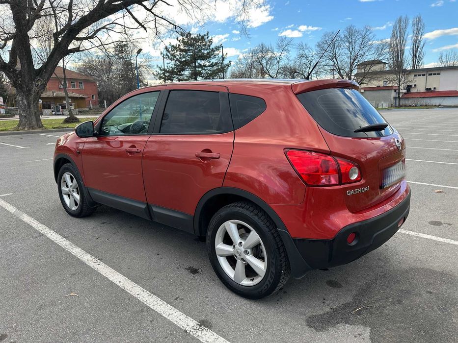 Nissan Qashqai J10