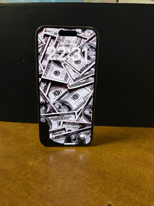 iPhone 15 pro 256gb