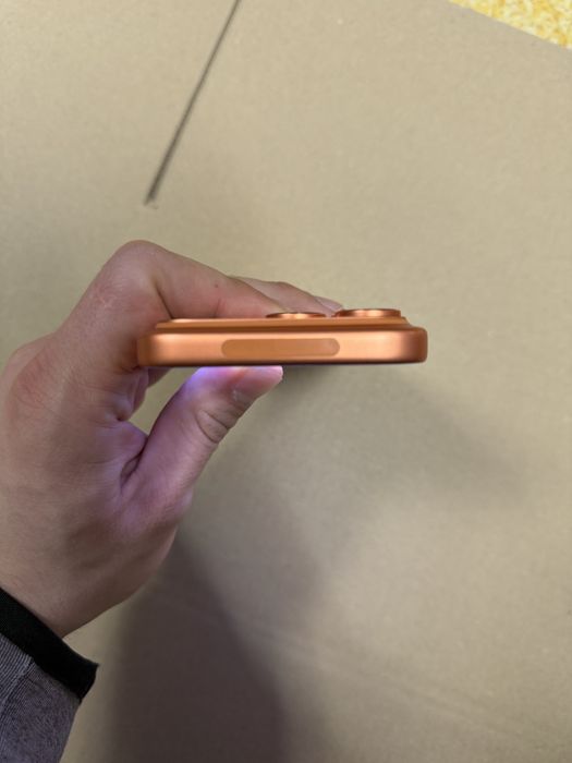 iPhone 17 Pro, 256Gb, Cosmic Orange (e-Sim)