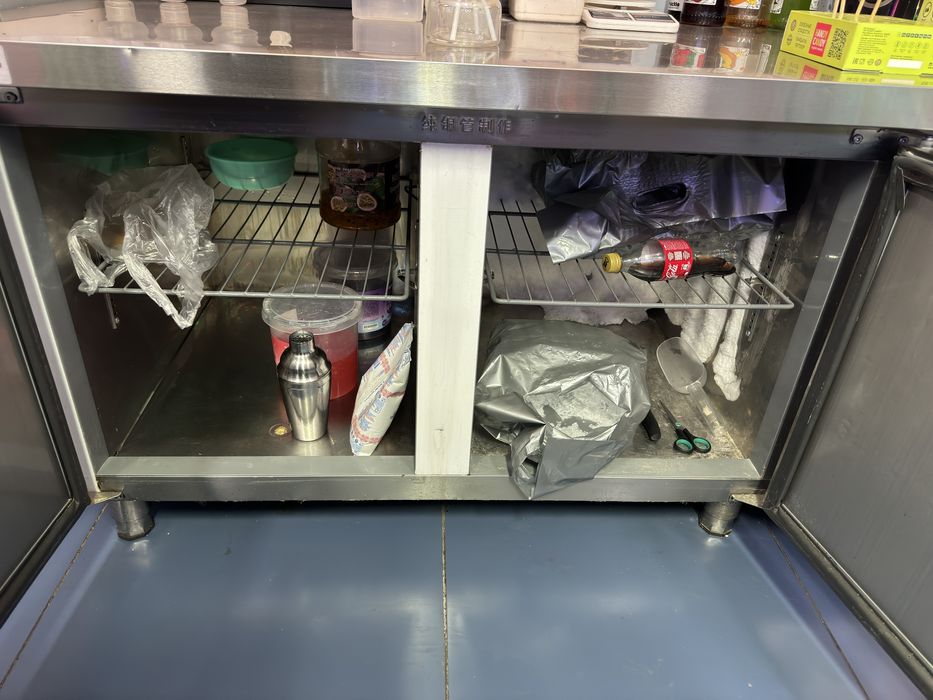 Продам Холодильник морозильник