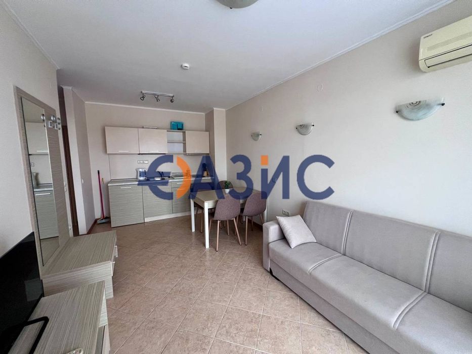 Продава се Двустаен апартамент в к.к. Слънчев бряг - 49 кв.м за 1040 €/кв.м - Снимка #7