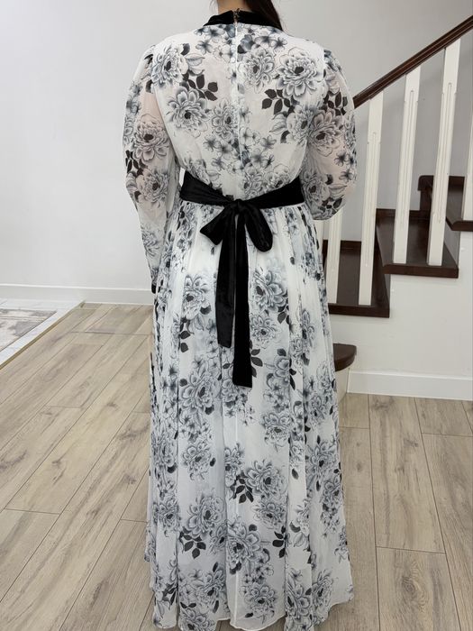 Женское платье 48-50 размера