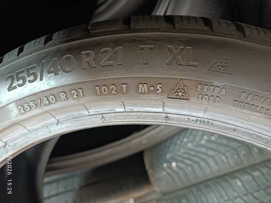 4бр.зимни гуми 255/40/21 Continental