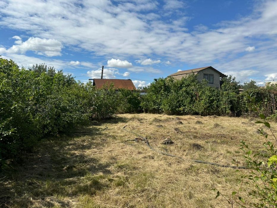 Продам дачный участок