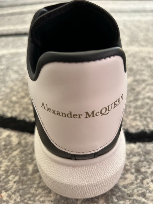 Adidasi Alexander McQueen