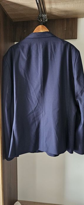 Costum bleumarin elegant, mărimea 58, stare impecabilă