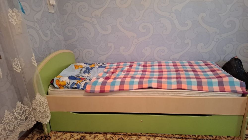 Продам детскую кровать