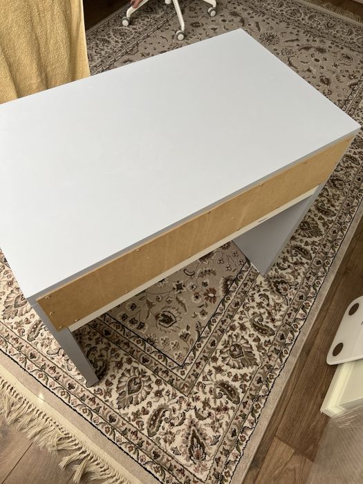 рабочи,детский стол