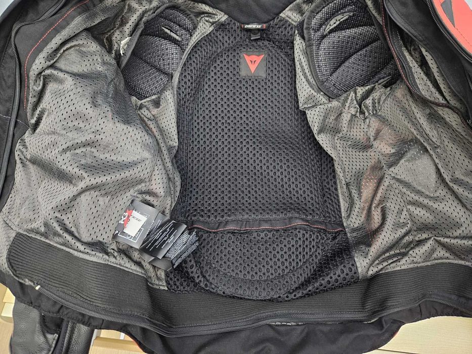 Geaca Moto Dainese Avro 4