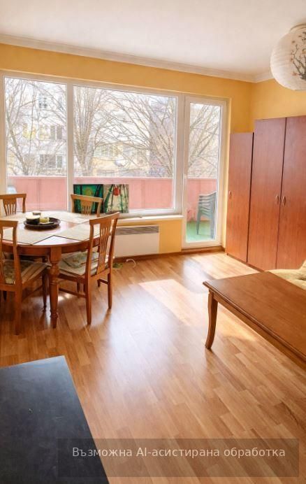 Тристаен апартамент в района на Чаталджа!