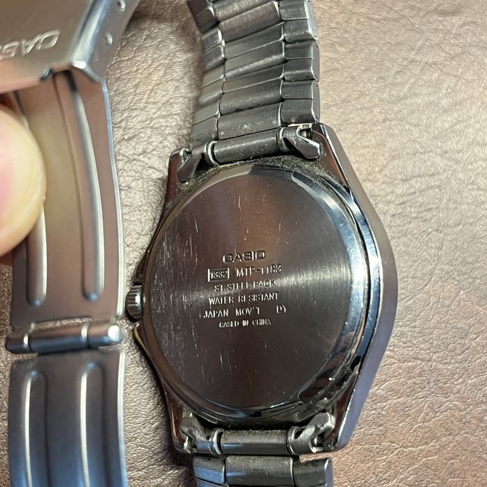 Часы Casio MTP-1183