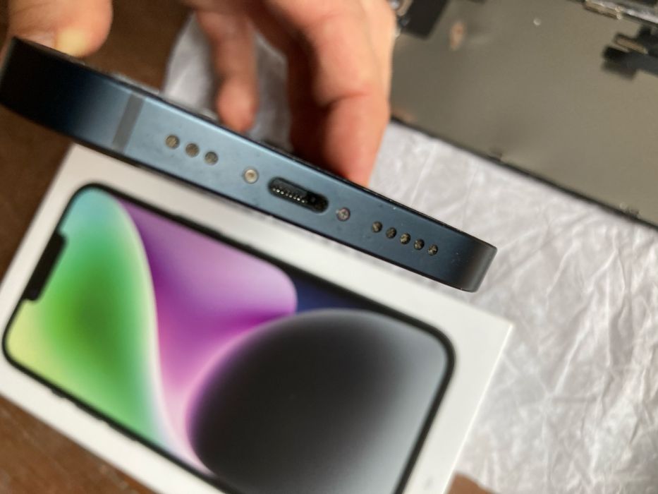 iphone 14 128 rosu piese