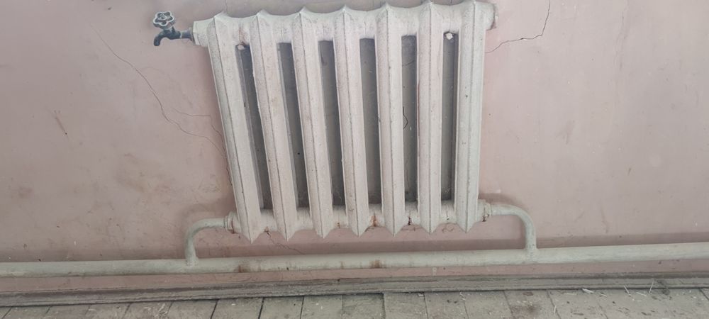 Батарея чугунная