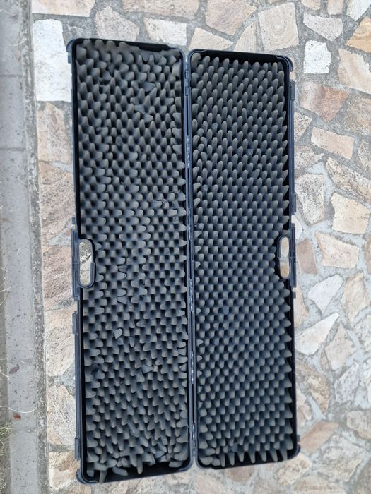 Черен куфар за пушки/инструменти