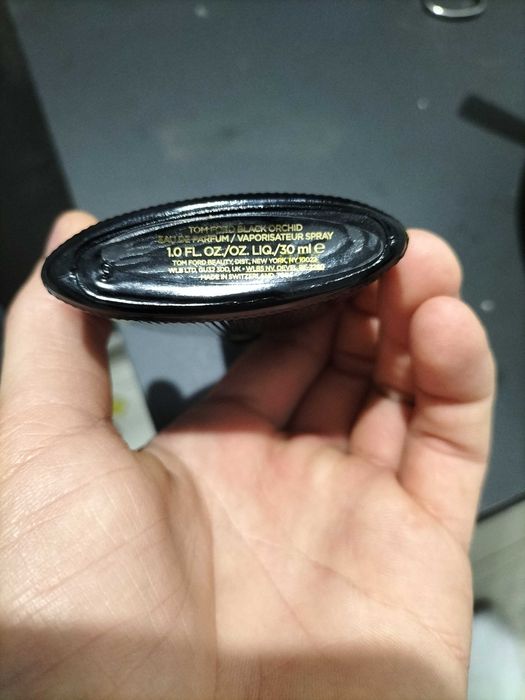 Vând parfum Tom Ford black orchid 30ml