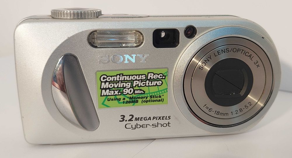 Sony DSCP8 Cyber-shot 3.2MP Digital Camera w/3x Optical Zoom