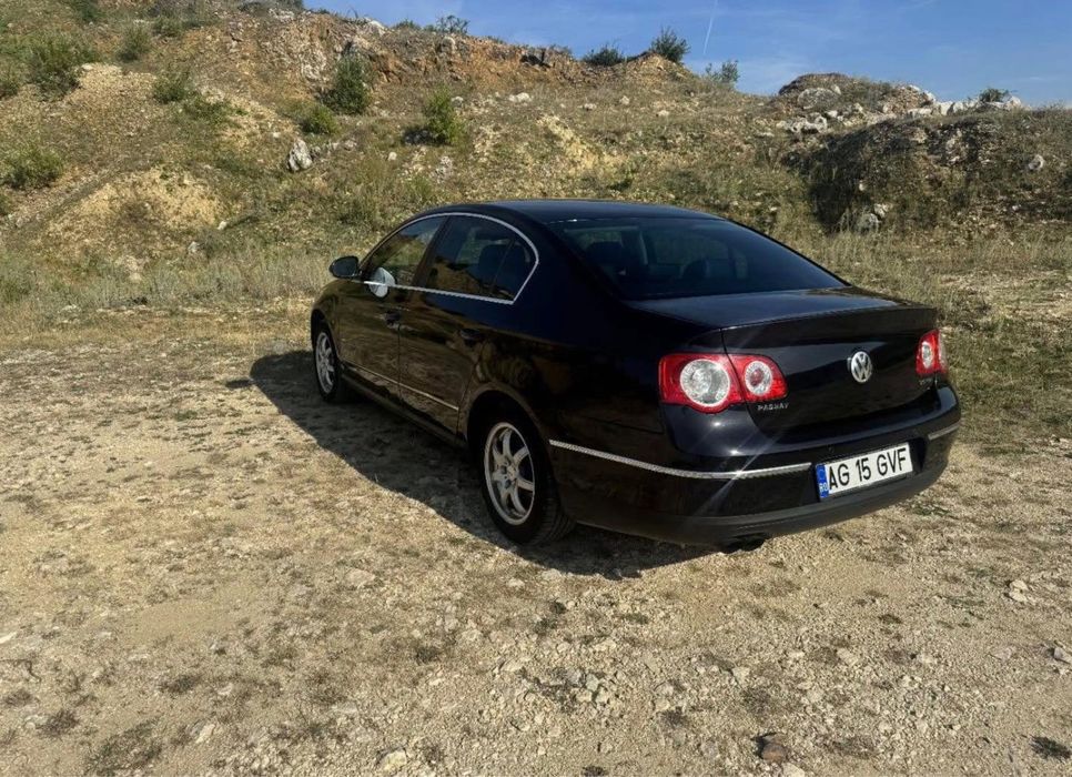 Volkswagen Passat 2.0 FSI Negru Berlină Benzină-GPL Xenon Navigație