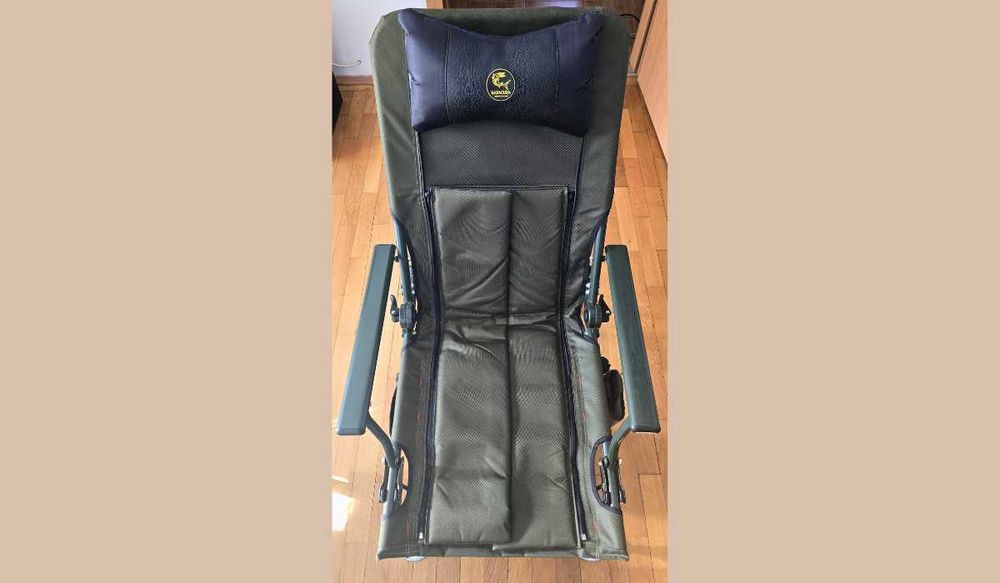 Scaun de pescuit Baracuda A cu o talpa a piciorului lipsa