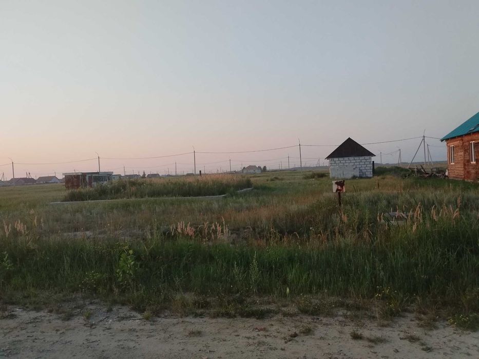 Продам участок с домиком в Солнечном 10 соток