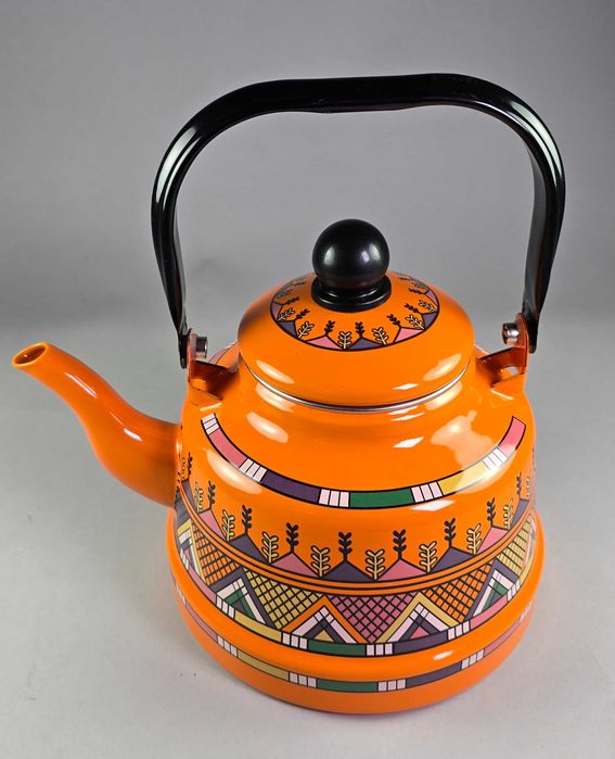 Емайлиран Чайник