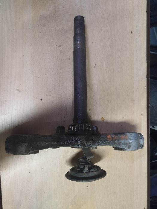 Jug furca inferior pentru Suzuki SV model 2001