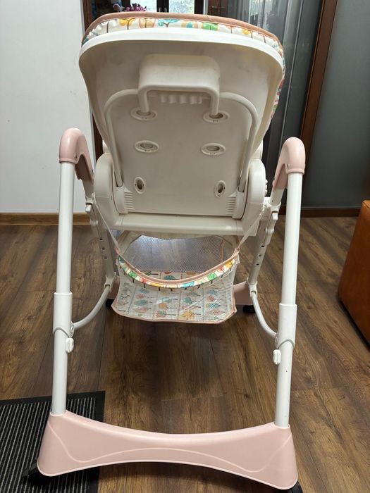 Scaun de masă bebeluși