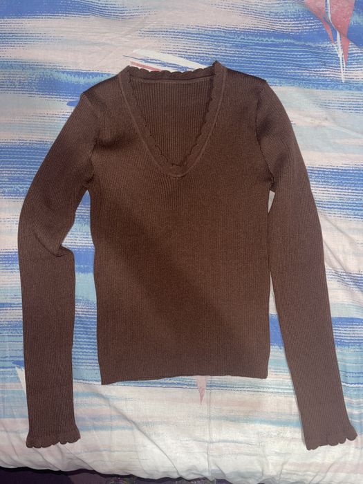 Pulover maro Shein XS nou, mare pt un XS, S de fapt