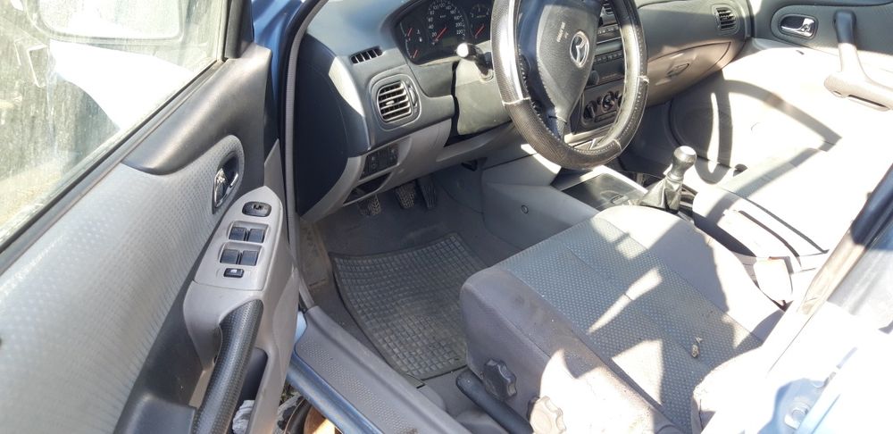 Mazda 323f 2000 2.0ditd