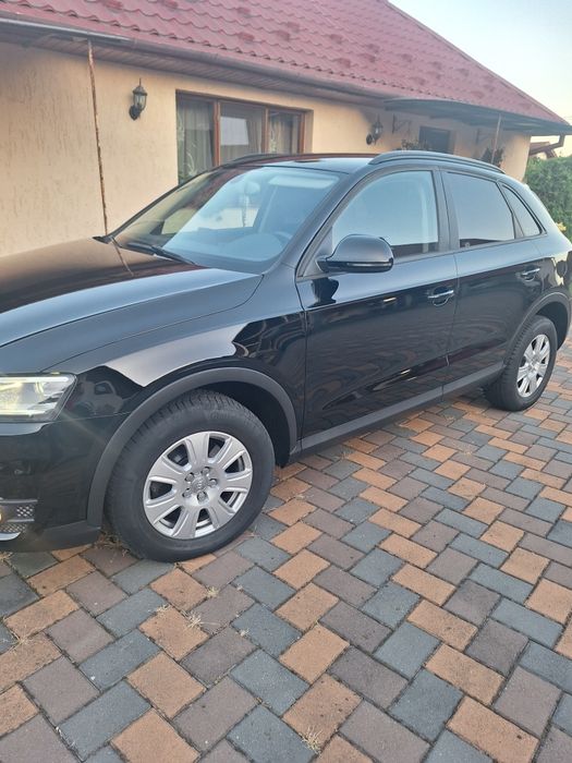Vând Audi Q3 TDI tel  0746206829