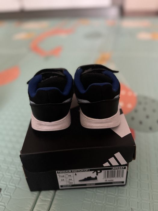 детски маратонки Адидас