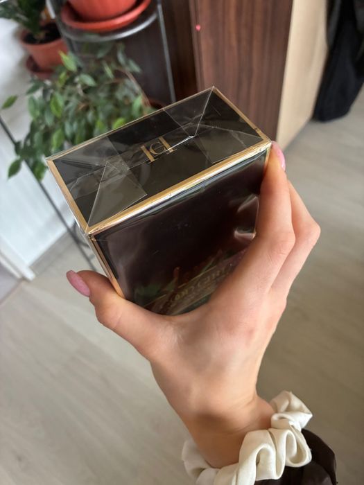 НОВ НЕОТВАРЯН! Carolina Herrera Very Good Girl Blush