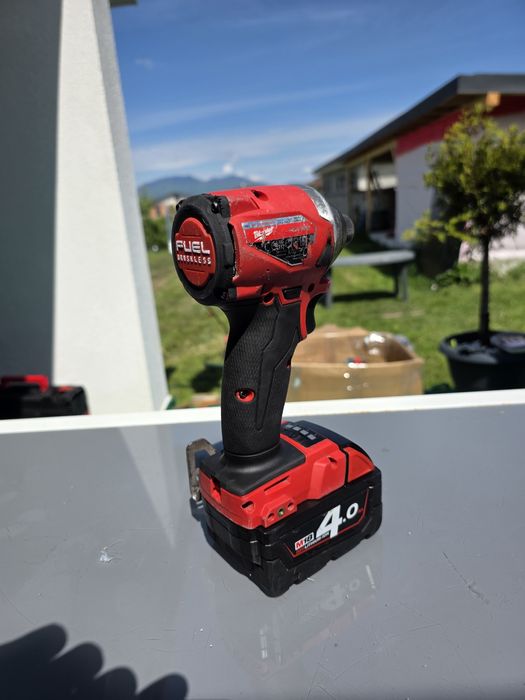Pistol impact biți Milwaukee M18 FID 2