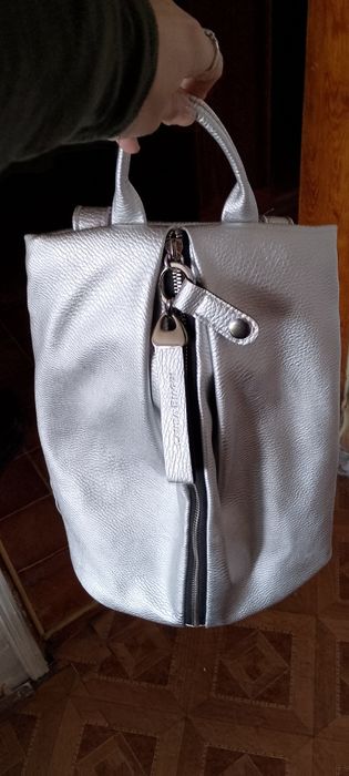 Ранички на Guess,Комплект 4 части-чанта,2 несесерчета,портмоне