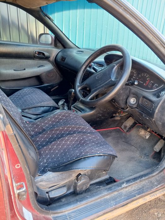 Продам машину Toyota Corolla