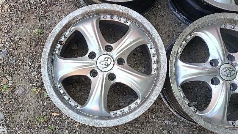 Продам легкосплавные диски