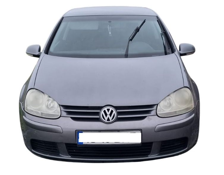 Piese auto din dezmembrari Golf 5 gri LA7T in 2 usi 1.9 tdi BRU
