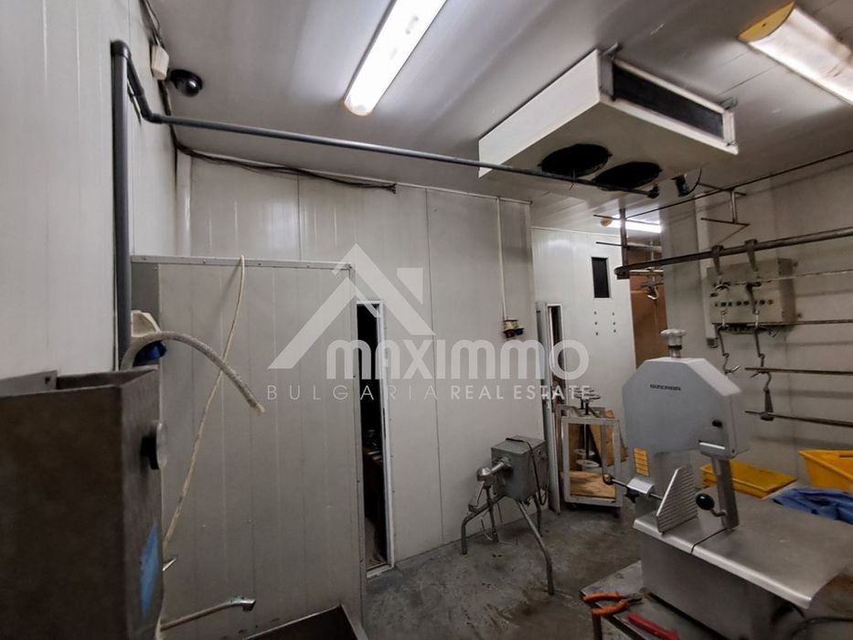 Продава се Магазин в Варна, Левски - 140 кв.м за 1622 €/кв.м - Снимка #8