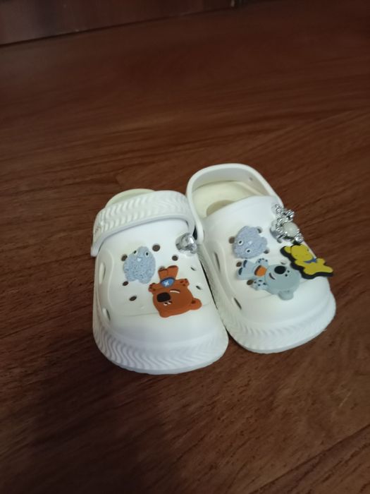 Отдам детские вещи