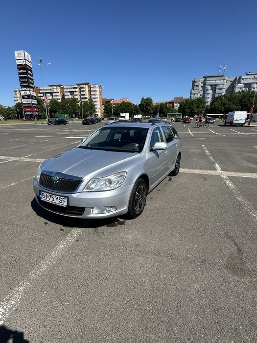 Vand Skoda Octavia 2 facelift 2011, 1.6 tdi, DSG automata