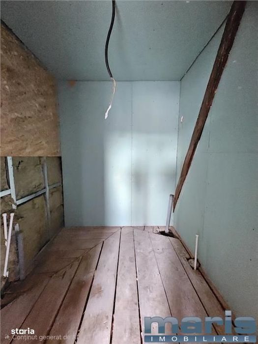 Apartament 3 camere 2 bai Ultracentral 95 mp la mansarda