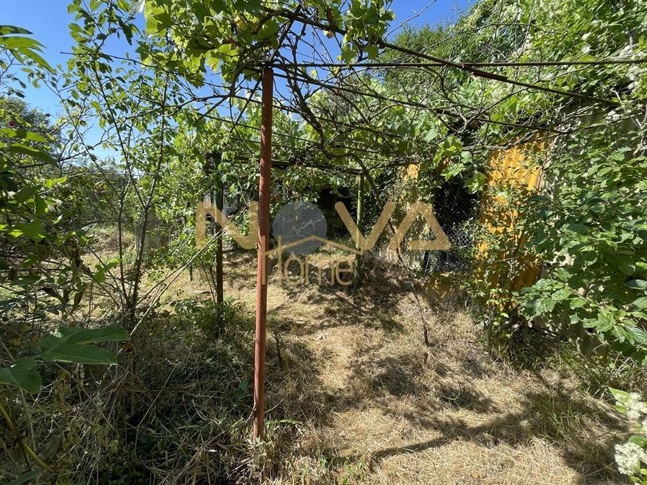 Продава се Парцел в Варна, м-т Боровец - юг - 650 кв.м за 57 €/кв.м - Снимка #1