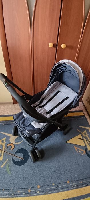 Продам детскую коляску