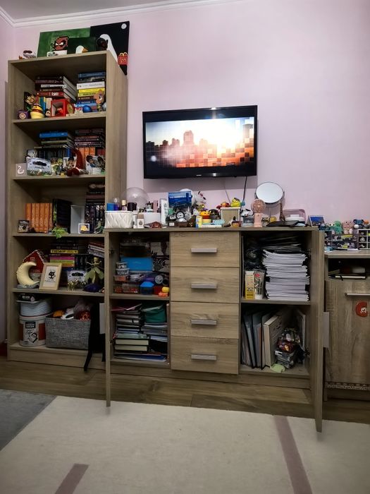 Vând set mobilier modular - culoare Stejar sonoma