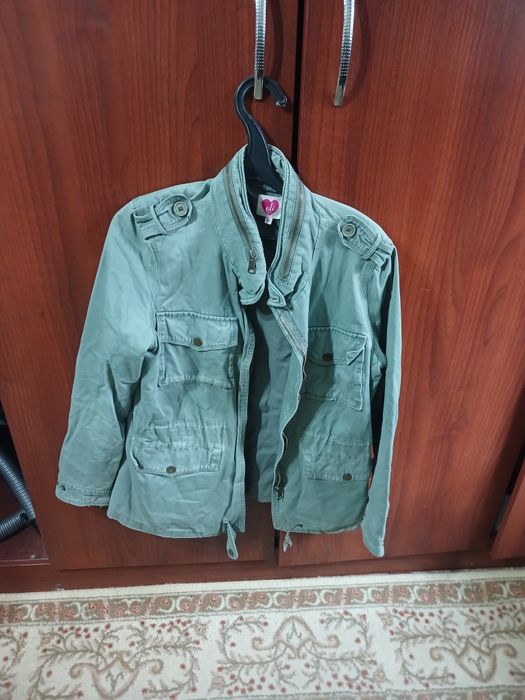 Продам куртки мужские б/у